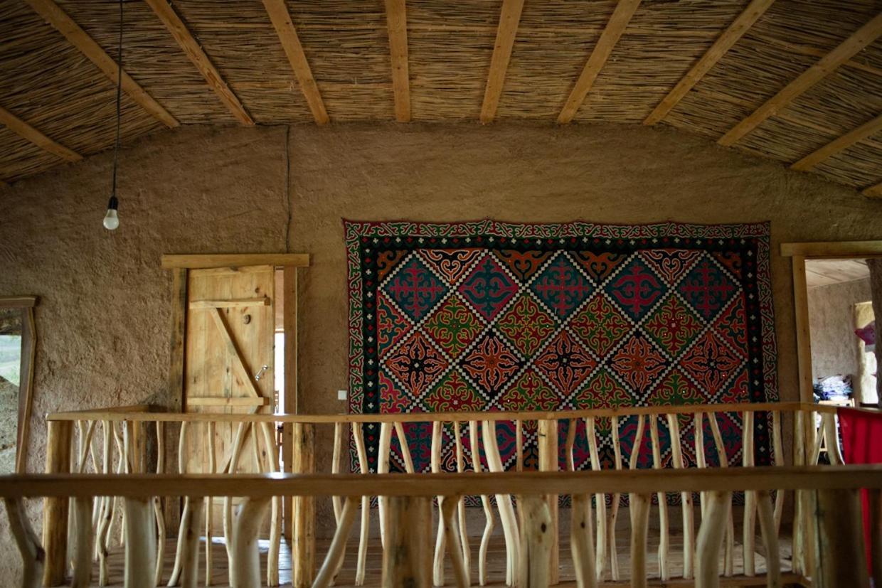 Kyzart Hotel & Horse Tours Bagysh Esterno foto